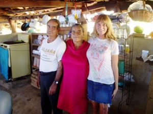 visiting_gente_pueblo